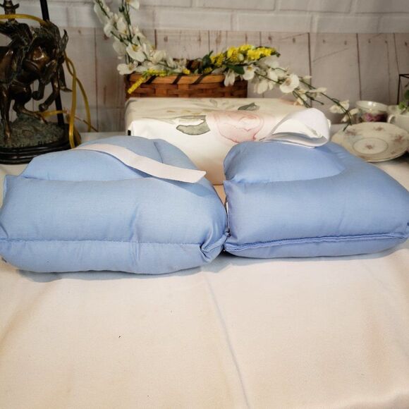 Feet Health 2 Briggs Healthcare Heel Pillows Foot Comfort Clean - Picture 3 of 7